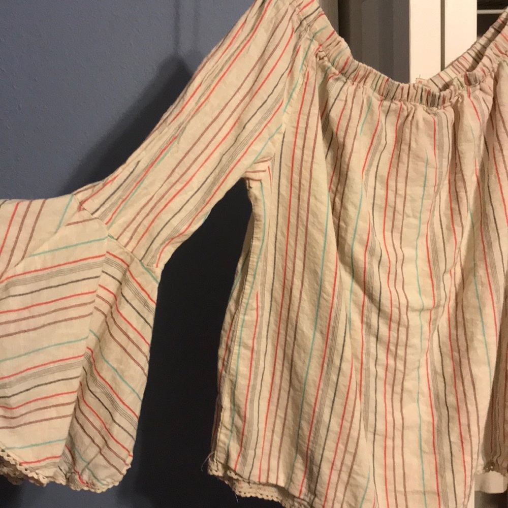 Strapless/Bell sleeve shirt